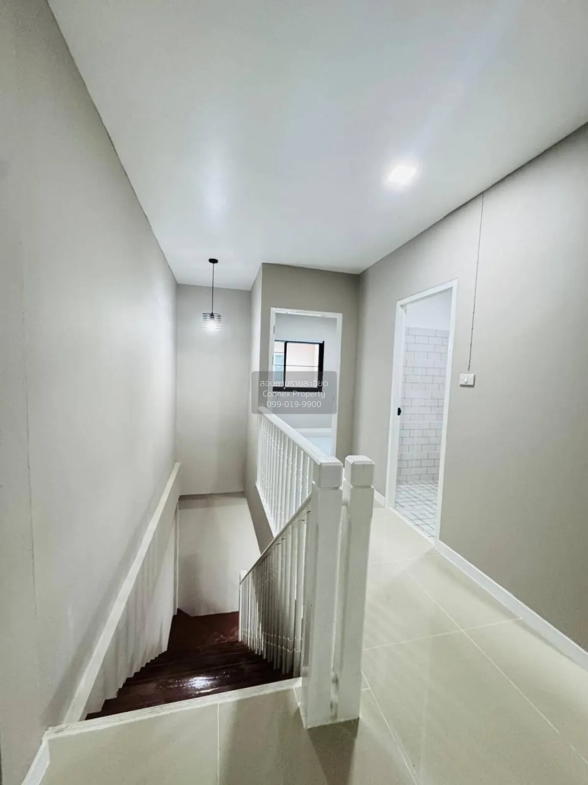 ขายทาวน์เฮ้าส์/ทาวน์โฮม  บ้านปิยวรารมย์ 3 รีโนเวทใหม่ ไทรน้อย ไทร