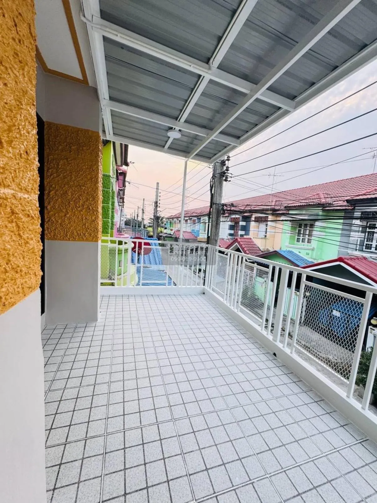 ขายทาวน์เฮ้าส์/ทาวน์โฮม  บ้านปิยวรารมย์ 3 รีโนเวทใหม่ ไทรน้อย ไทร