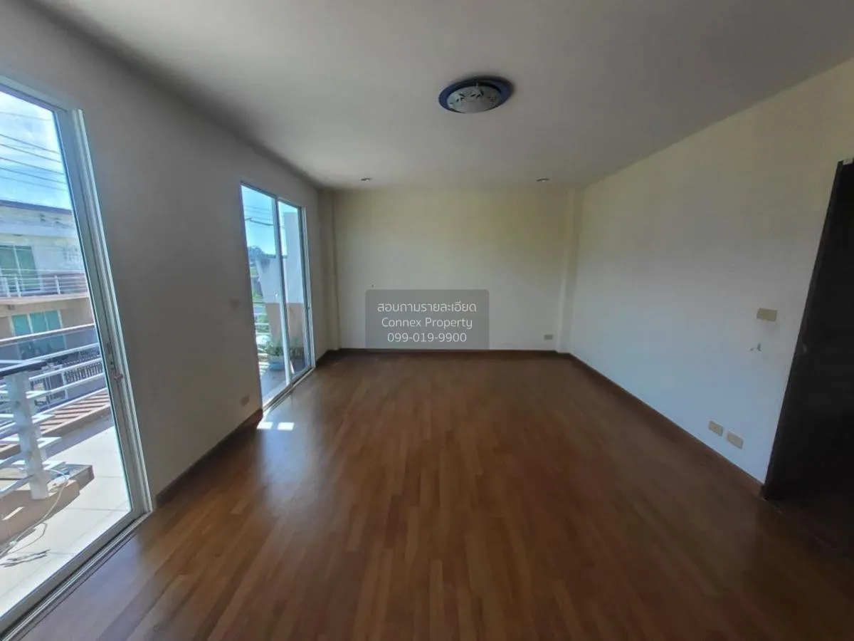 For Sale Townhouse/Townhome  , DD Land and House Sriracha , Bueng