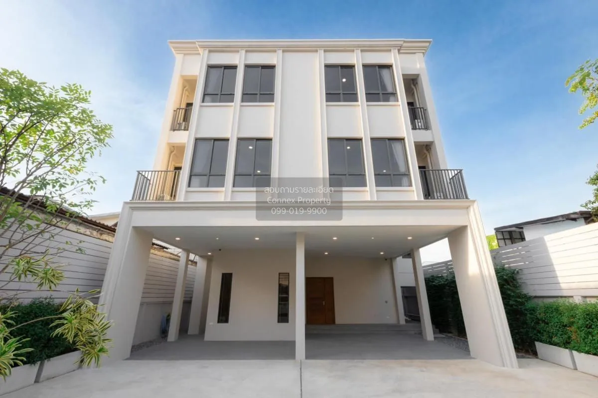 For Sale House near MRT Sam Yot , Bowon Niwet , Phra Nakhon , Ban 1