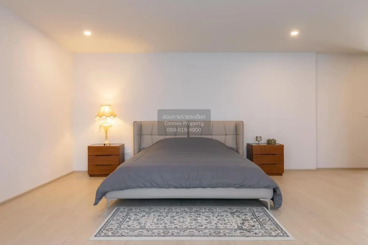 For Sale House near MRT Sam Yot , Bowon Niwet , Phra Nakhon , Ban