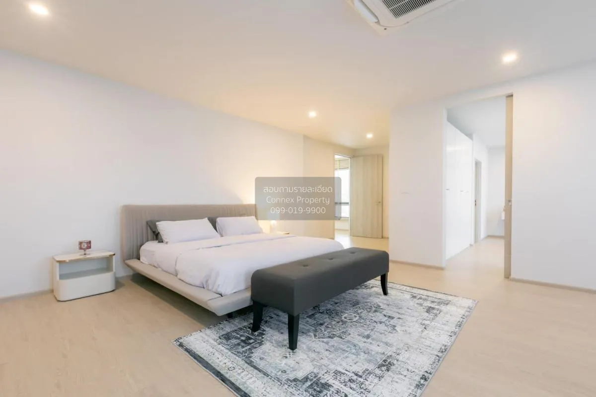 For Sale House near MRT Sam Yot , Bowon Niwet , Phra Nakhon , Ban