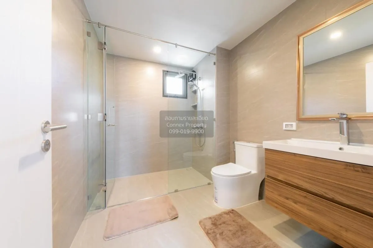 For Sale House near MRT Sam Yot , Bowon Niwet , Phra Nakhon , Ban