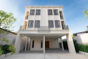 For Sale House near MRT Sam Yot , Bowon Niwet , Phra Nakhon , Bangkok , CX-117652