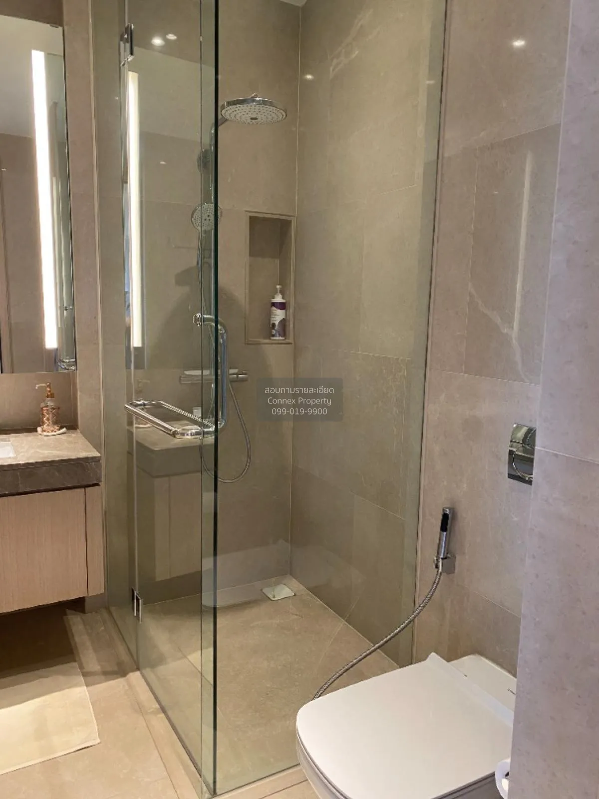 ขายคอนโด  แมกโนเลียส์ วอเตอร์ฟรอนท์ เรสซิเดนซ์ คลองต้นไทร เขต คลอ