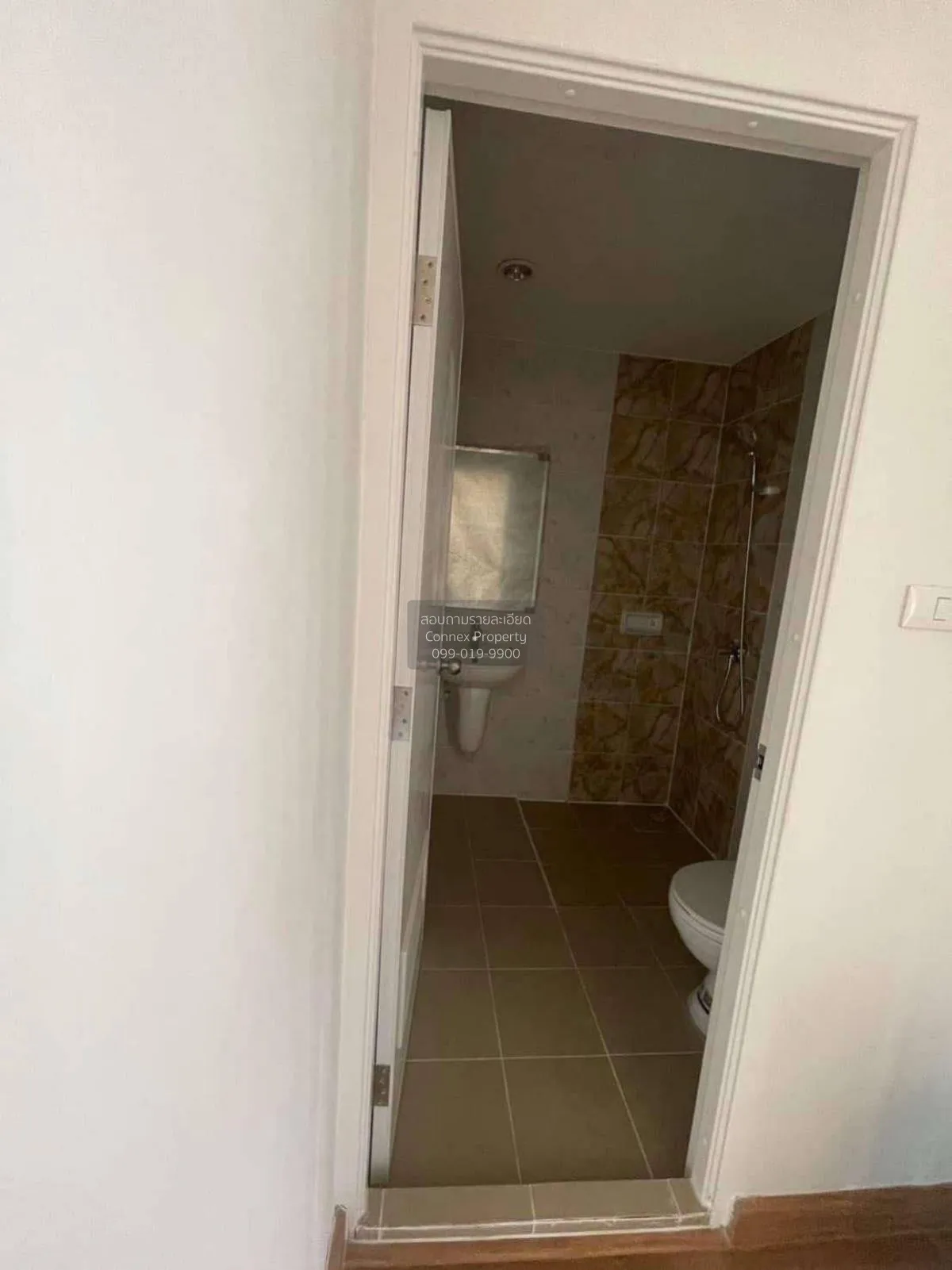 For Rent Townhouse/Townhome  , Lio Wongwaen Rangsit-Khlong 4 , Kh