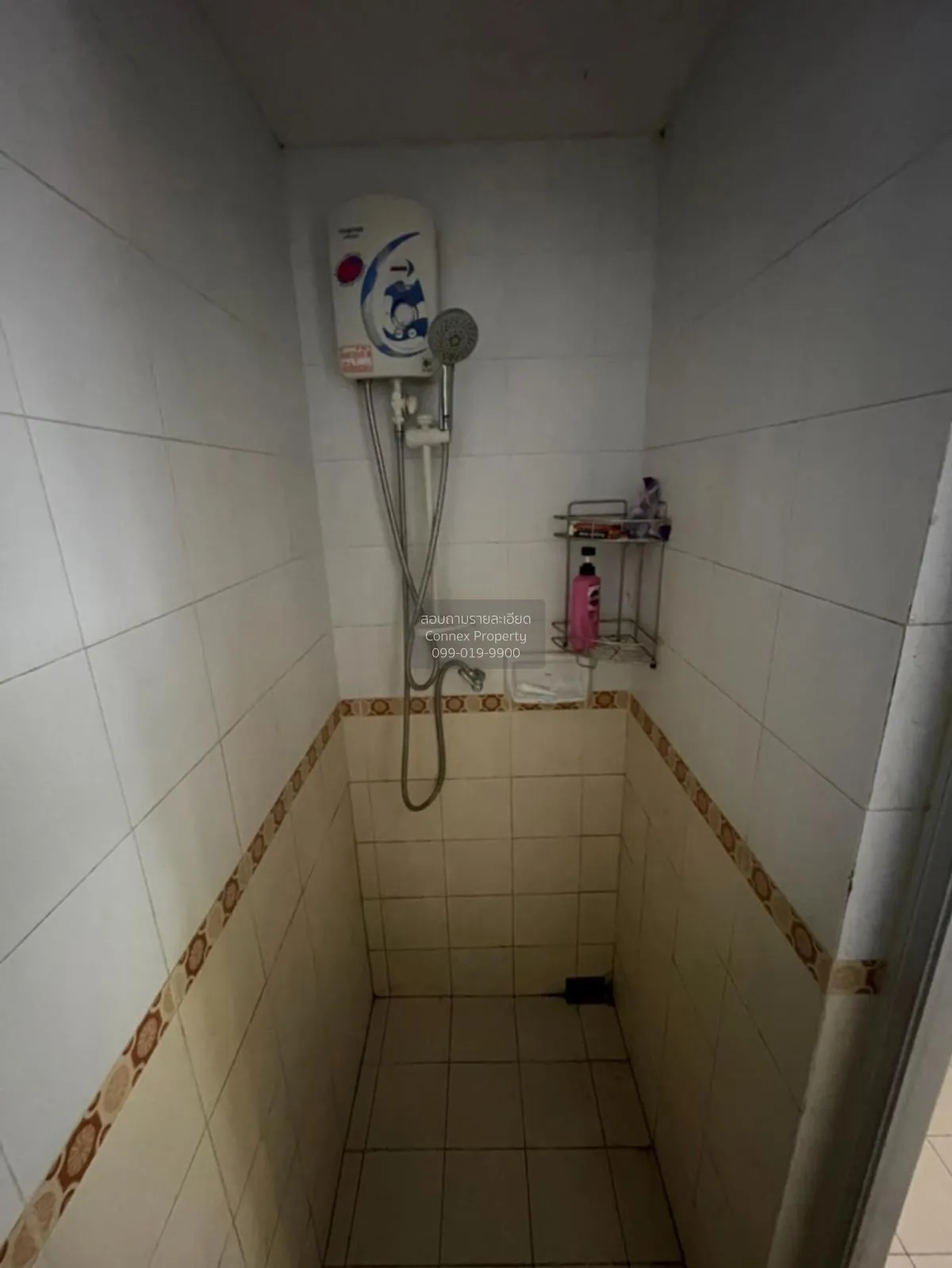 เช่าคอนโด  อัสสกาญจน์เพลส ลาดพร้าว 85 คลองเจ้าคุณสิงห์ เขต วังทอง