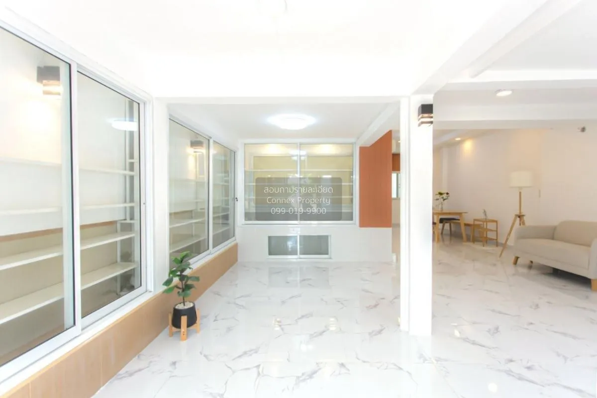 ขายทาวน์เฮ้าส์/ทาวน์โฮม  บ้านเฟรนชิฟ รีโนเวทใหม่ ลาดพร้าว เขต ลาด 4