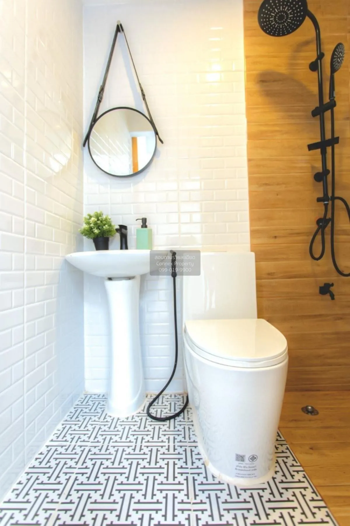 ขายทาวน์เฮ้าส์/ทาวน์โฮม  บ้านเฟรนชิฟ รีโนเวทใหม่ ลาดพร้าว เขต ลาด