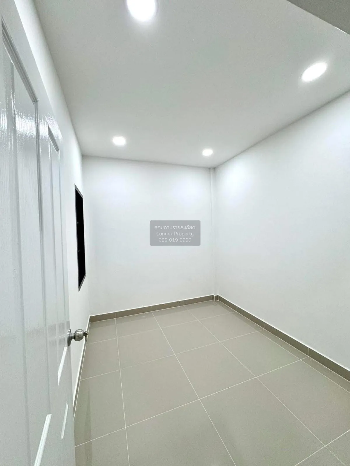 ขายทาวน์เฮ้าส์/ทาวน์โฮม  บ้านฟ้ารังสิต คลอง 4 รีโนเวทใหม่ บึงยี่โ