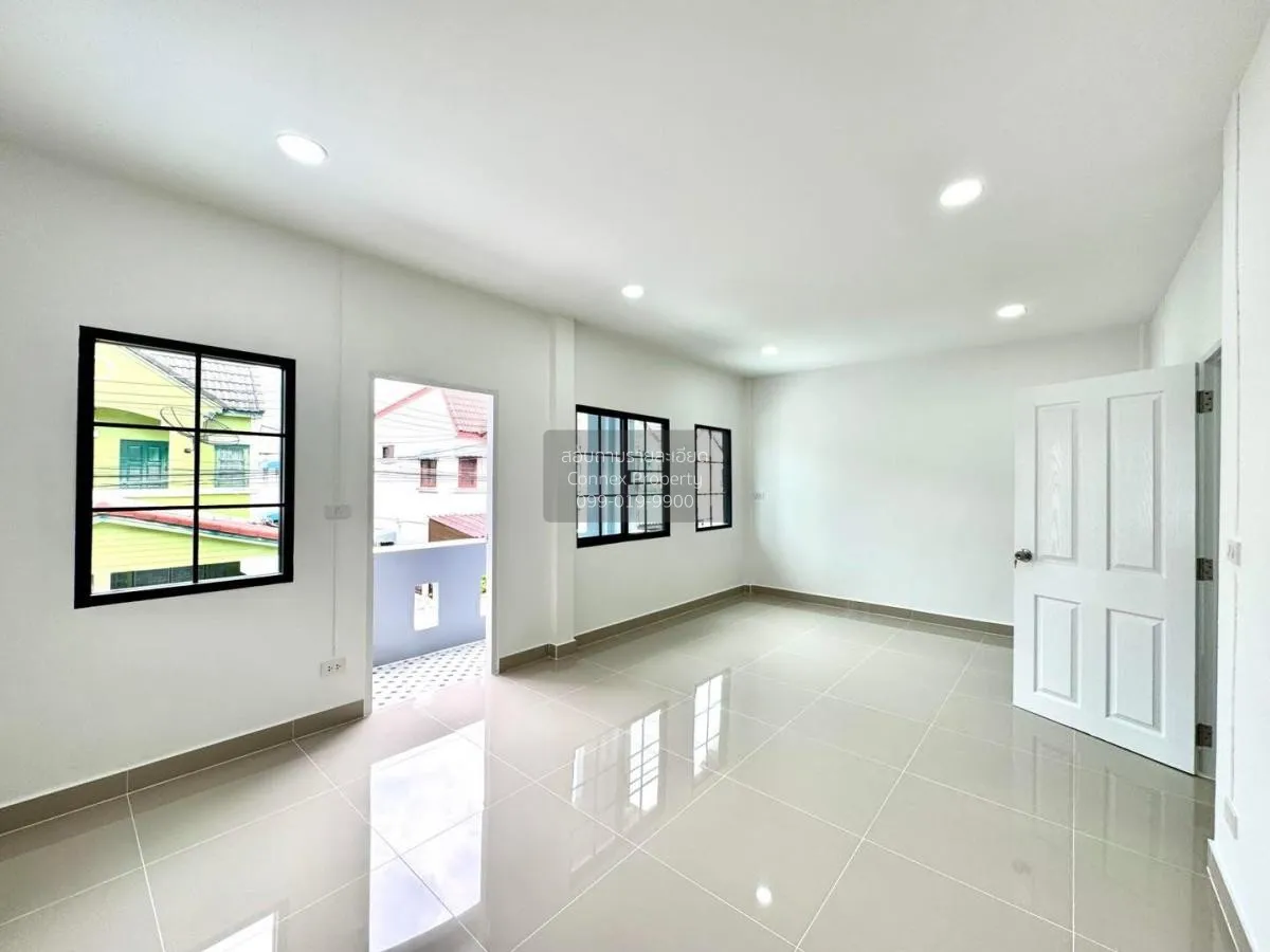 ขายทาวน์เฮ้าส์/ทาวน์โฮม  บ้านฟ้ารังสิต คลอง 4 รีโนเวทใหม่ บึงยี่โ