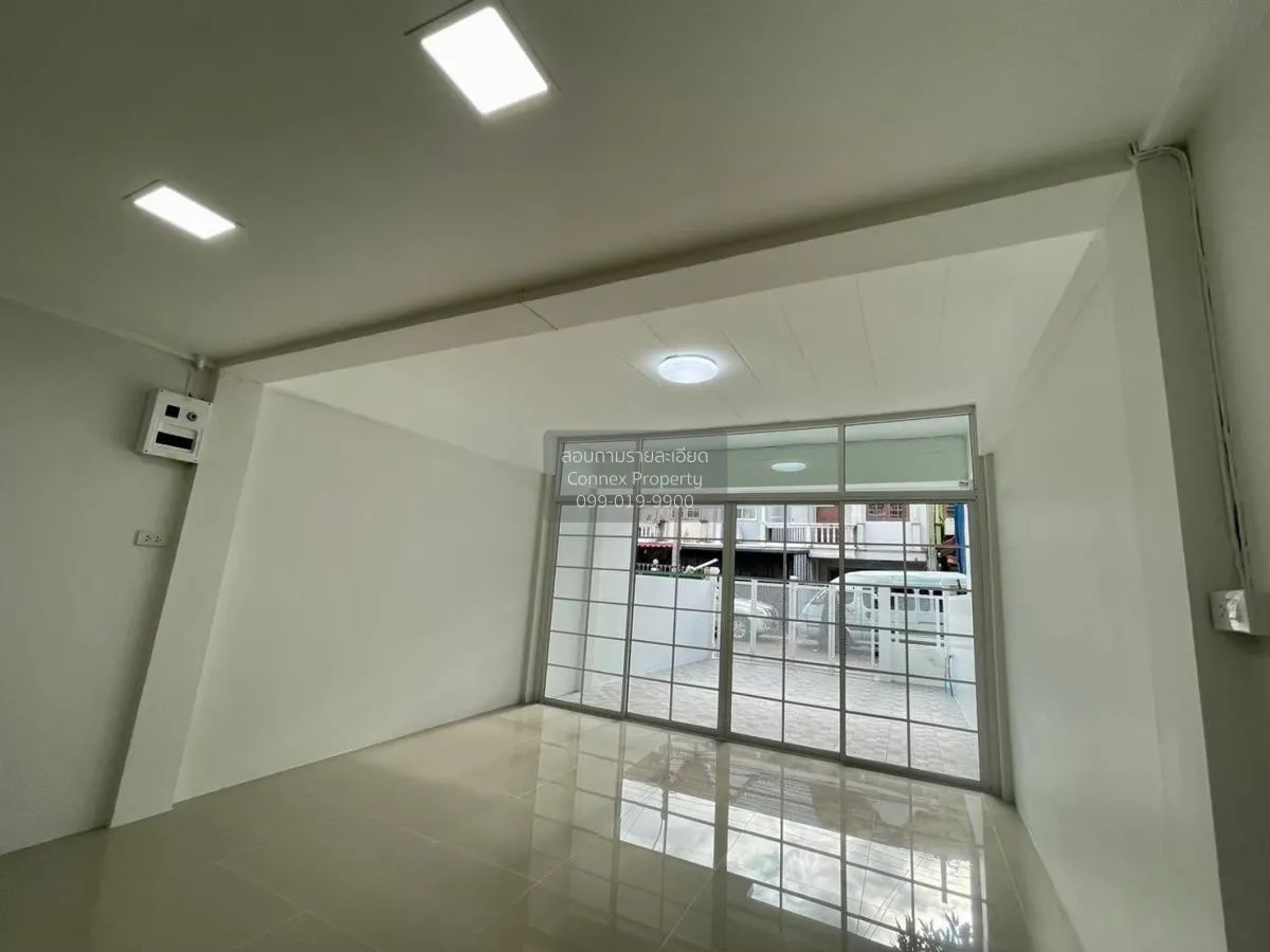 For Sale Townhouse/Townhome  , Por. Pasuk Nives , newly renovated 3