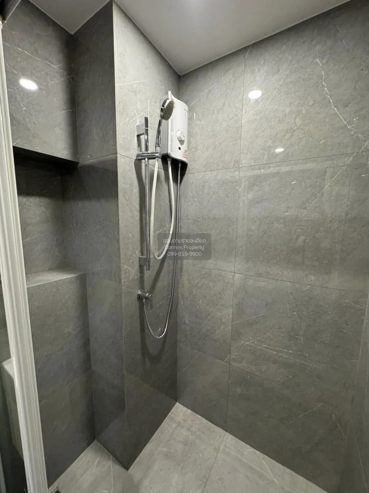 เช่าคอนโด  บลู สุขุมวิท 105 BTS-แบริ่ง บางนา เขต บางนา กรุงเทพ CX