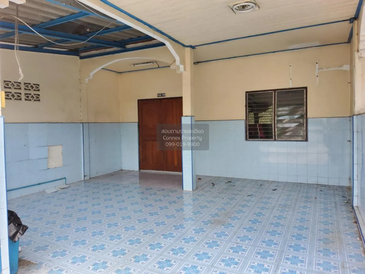 For Sale Townhouse/Townhome  , Sompreeda , Thung Sukhla , Si Rach 2