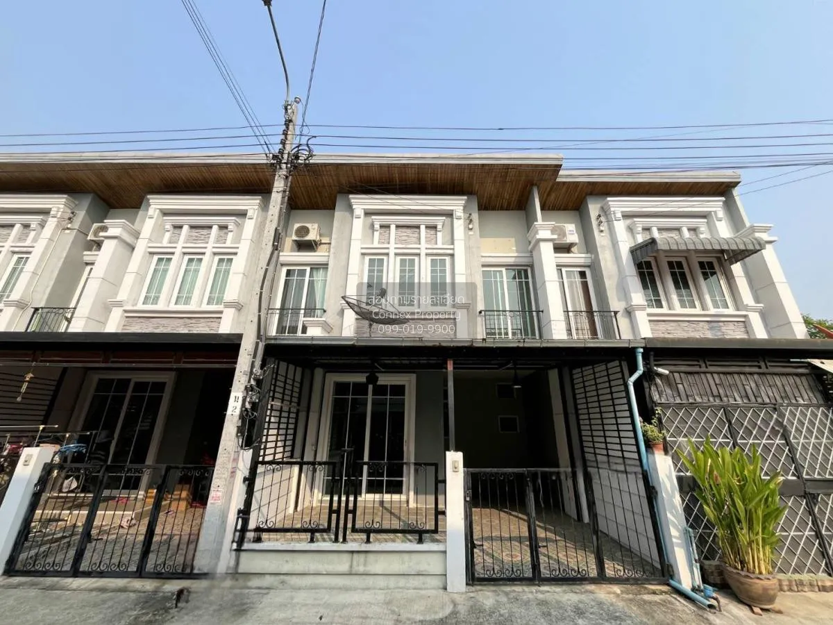 ขายทาวน์เฮ้าส์/ทาวน์โฮม  โกลเด้น ทาวน์ วงศ์สว่าง - แคราย สวนใหญ่  1