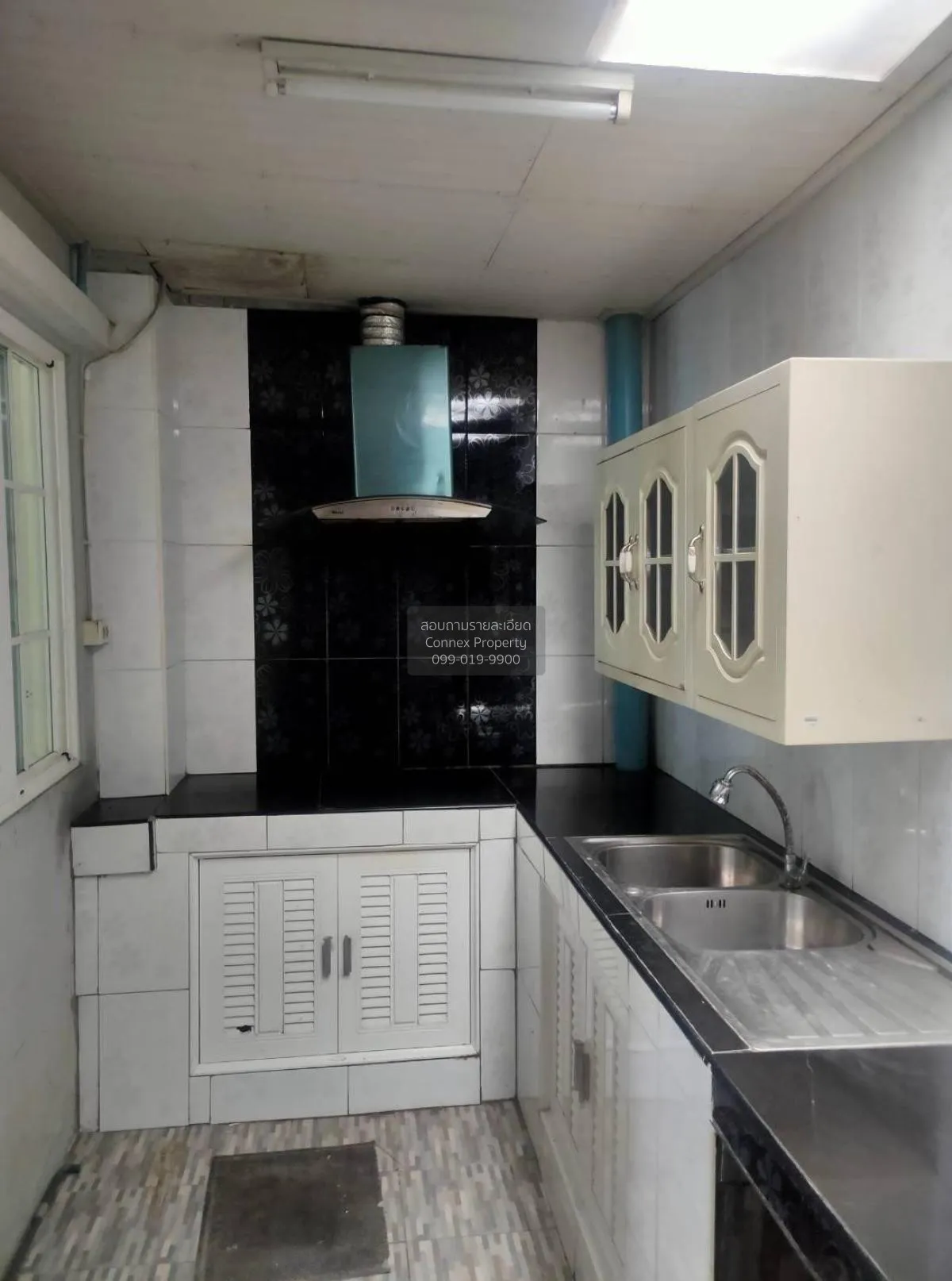 ขายทาวน์เฮ้าส์/ทาวน์โฮม  โกลเด้น ทาวน์ วงศ์สว่าง - แคราย สวนใหญ่ 