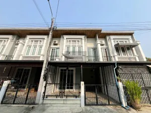 ขายทาวน์เฮ้าส์/ทาวน์โฮม  โกลเด้น ทาวน์ วงศ์สว่าง - แคราย สวนใหญ่ เมืองนนทบุรี นนทบุรี CX-117974