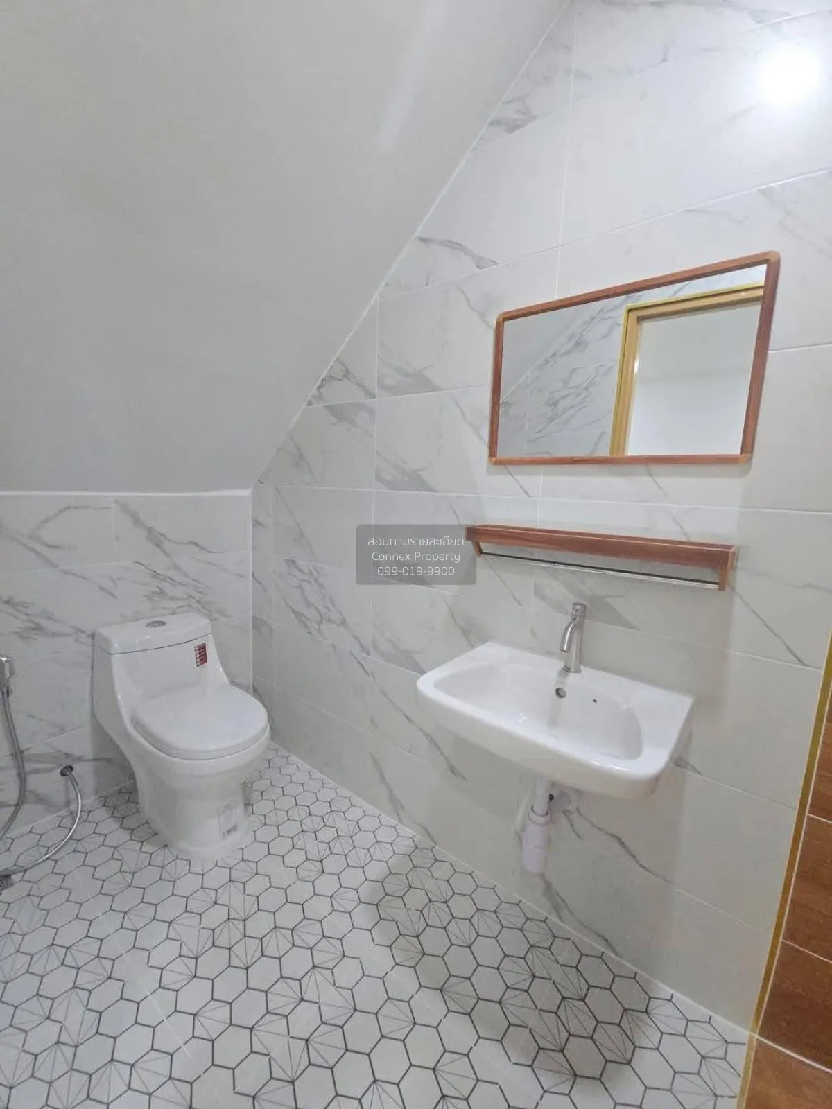 ขายทาวน์เฮ้าส์/ทาวน์โฮม  บ้านรสสุคนธ์ รีโนเวทใหม่ บางแม่นาง บางให