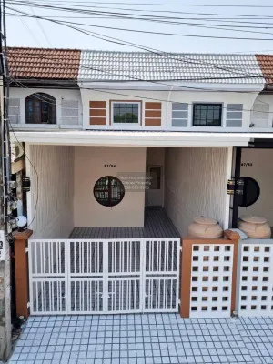 ขายทาวน์เฮ้าส์/ทาวน์โฮม  บ้าน บัวทองแลนด์ บางกรวย - ไทรน้อย รีโนเวทใหม่ MRT-สามแยกบางใหญ่ บางบัวทอง บางบัวทอง นนทบุรี CX-117992