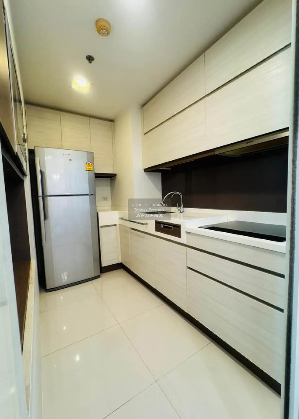 เช่าคอนโด  เดอะ รูม สาทร - ตากสิน BTS-โพธิ์นิมิตร บางยี่เรือ เขต 