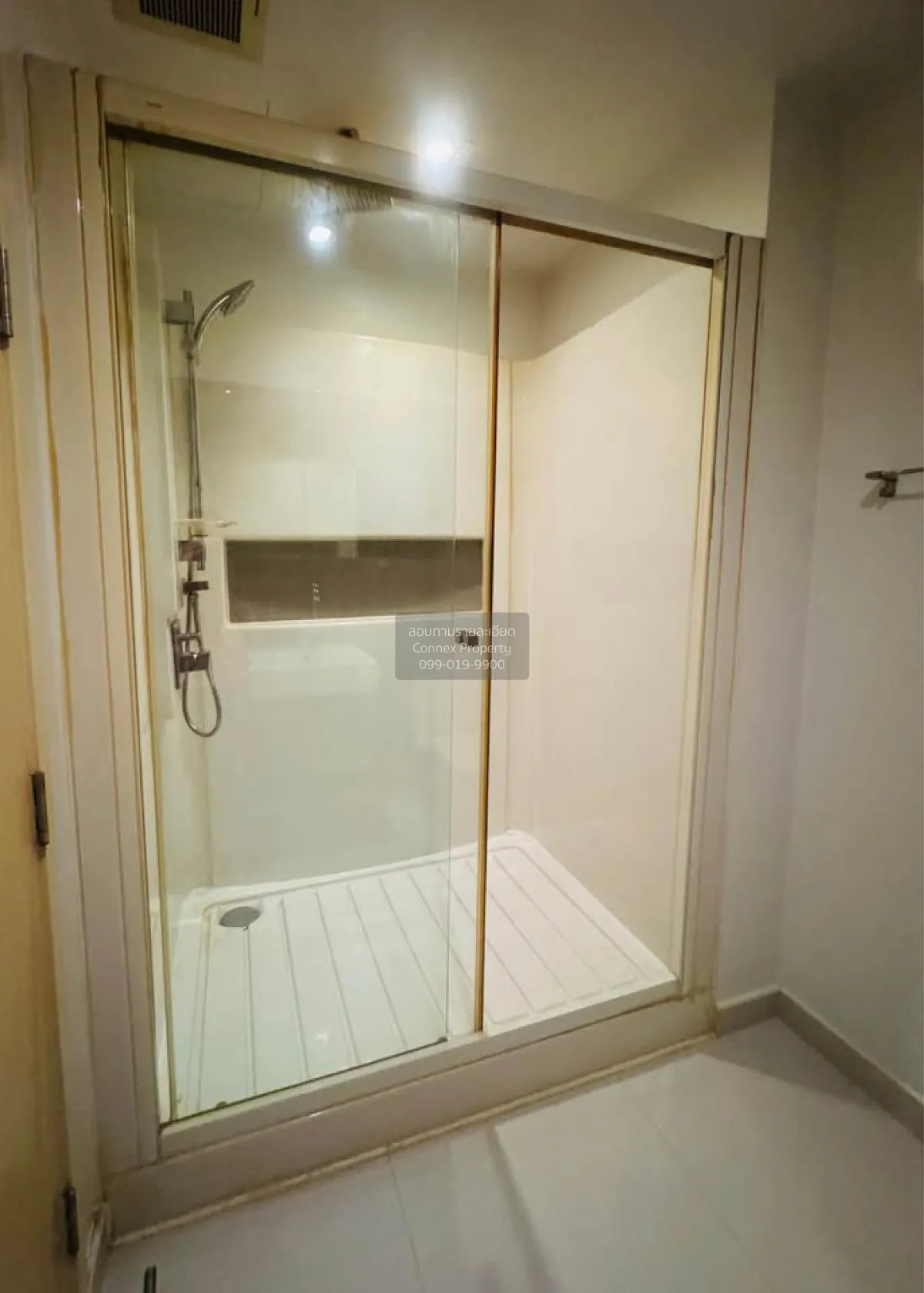 เช่าคอนโด  เดอะ รูม สาทร - ตากสิน BTS-โพธิ์นิมิตร บางยี่เรือ เขต 