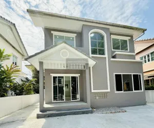 For Sale House , Vararom Prachauthit 98 , newly renovated , Thung Khu , Thung Khu , Bangkok , CX-118128