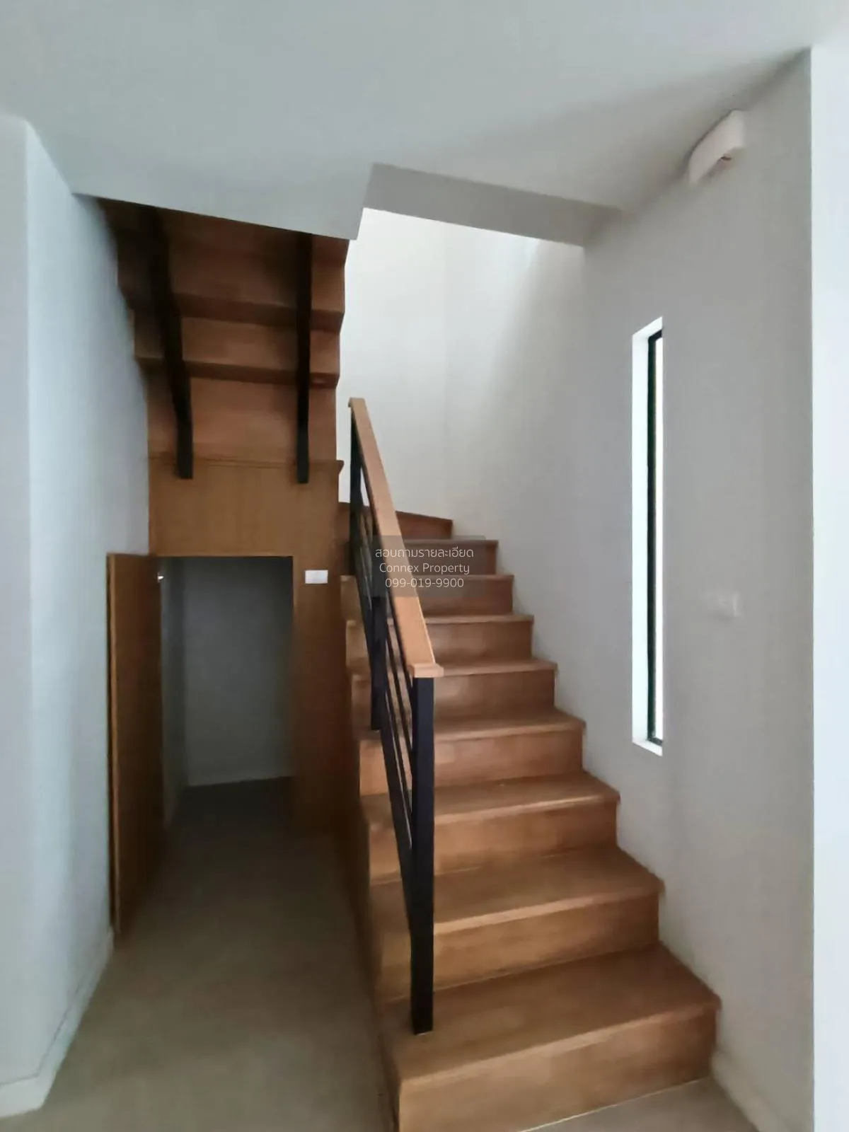 ขายทาวน์เฮ้าส์/ทาวน์โฮม  เอสเกต กรุงเทพฯ-ปทุมธานี บางเดื่อ เมืองป