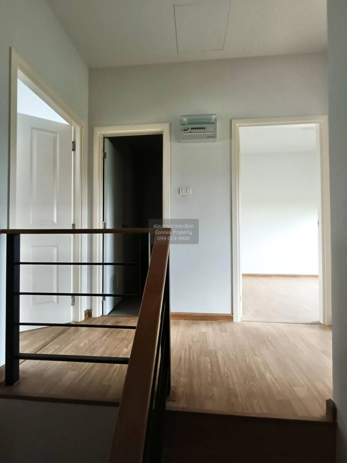 ขายทาวน์เฮ้าส์/ทาวน์โฮม  เอสเกต กรุงเทพฯ-ปทุมธานี บางเดื่อ เมืองป