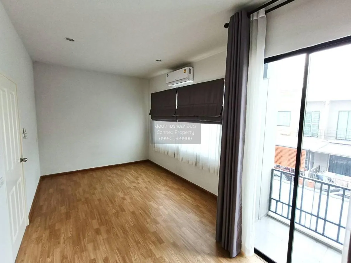 ขายทาวน์เฮ้าส์/ทาวน์โฮม  เอสเกต กรุงเทพฯ-ปทุมธานี บางเดื่อ เมืองป