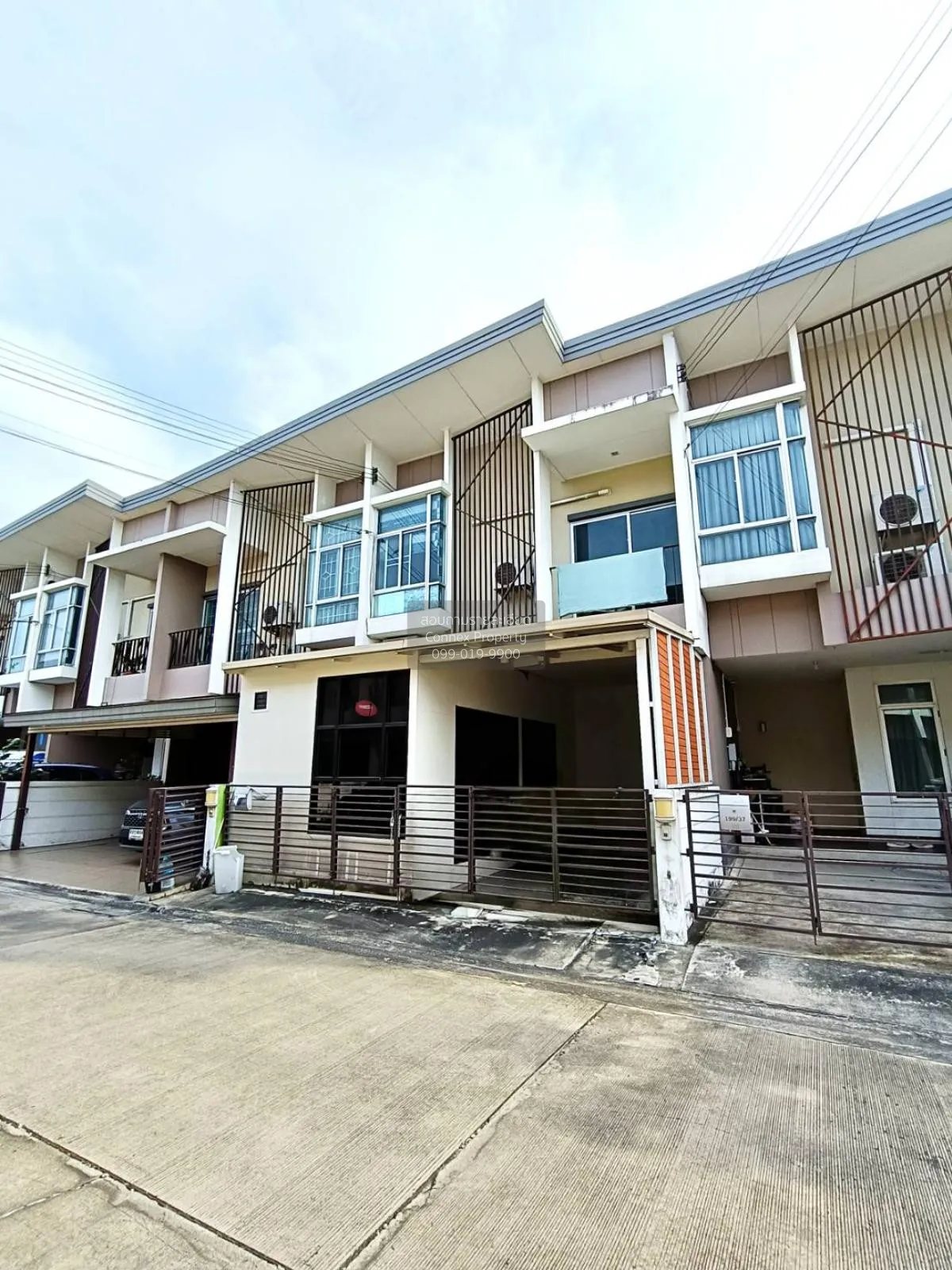 ขายทาวน์เฮ้าส์/ทาวน์โฮม  ฮาบิทาวน์ โฟลด์ ติวานนท์ – แจ้งวัฒนะ บ้า 2