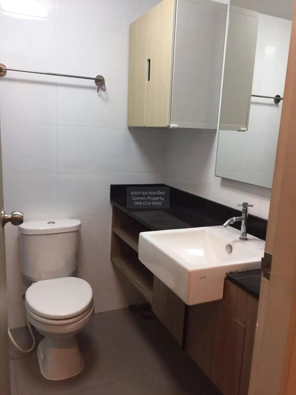 For Sale Condo , Chapter One The Campus Kaset , corner unit , BTS