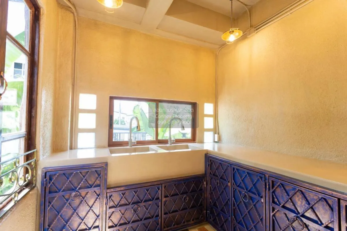 For Rent House , NaNa Pran , nice view , corner unit , wide front