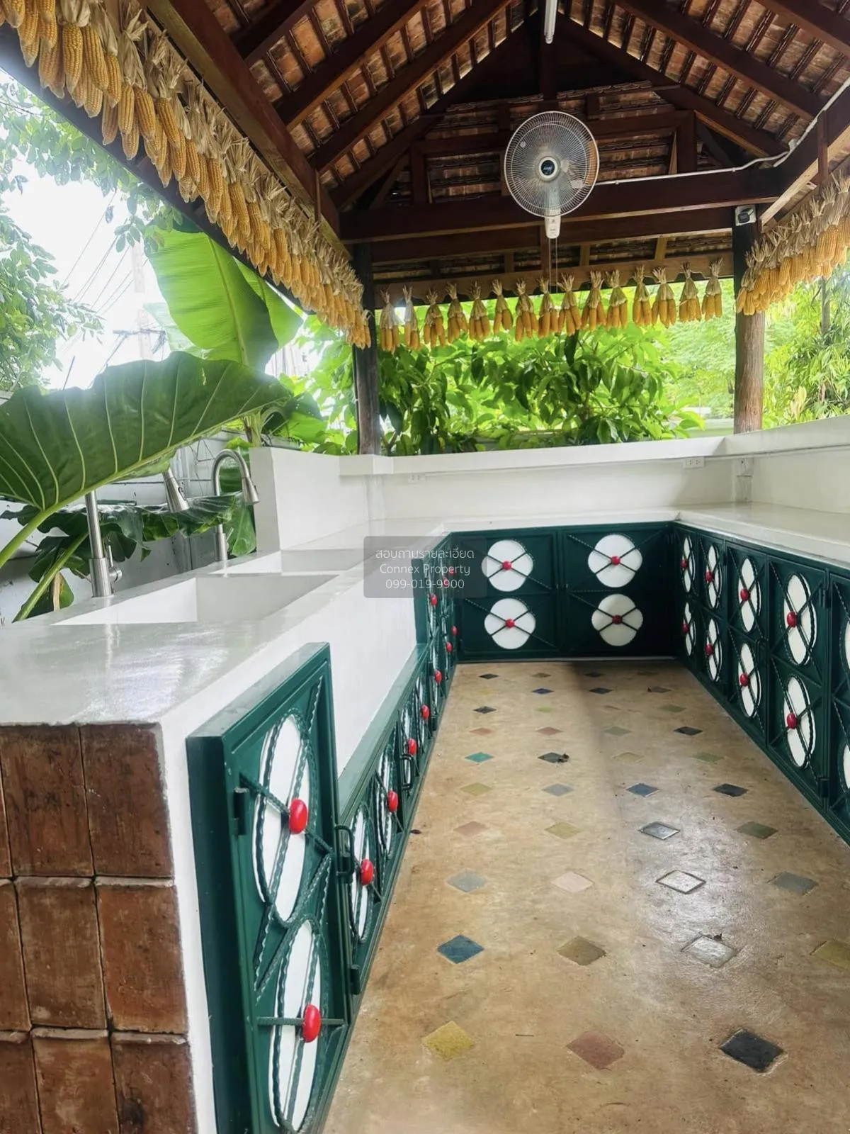 For Rent House , NaNa Pran , nice view , corner unit , wide front