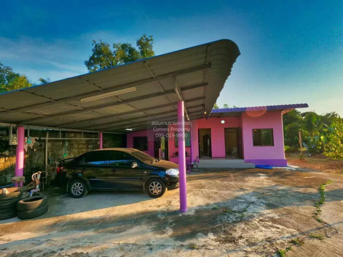 For Sale Land with buildings  size 1.76 rai Sai Kong Din , Khlong 1