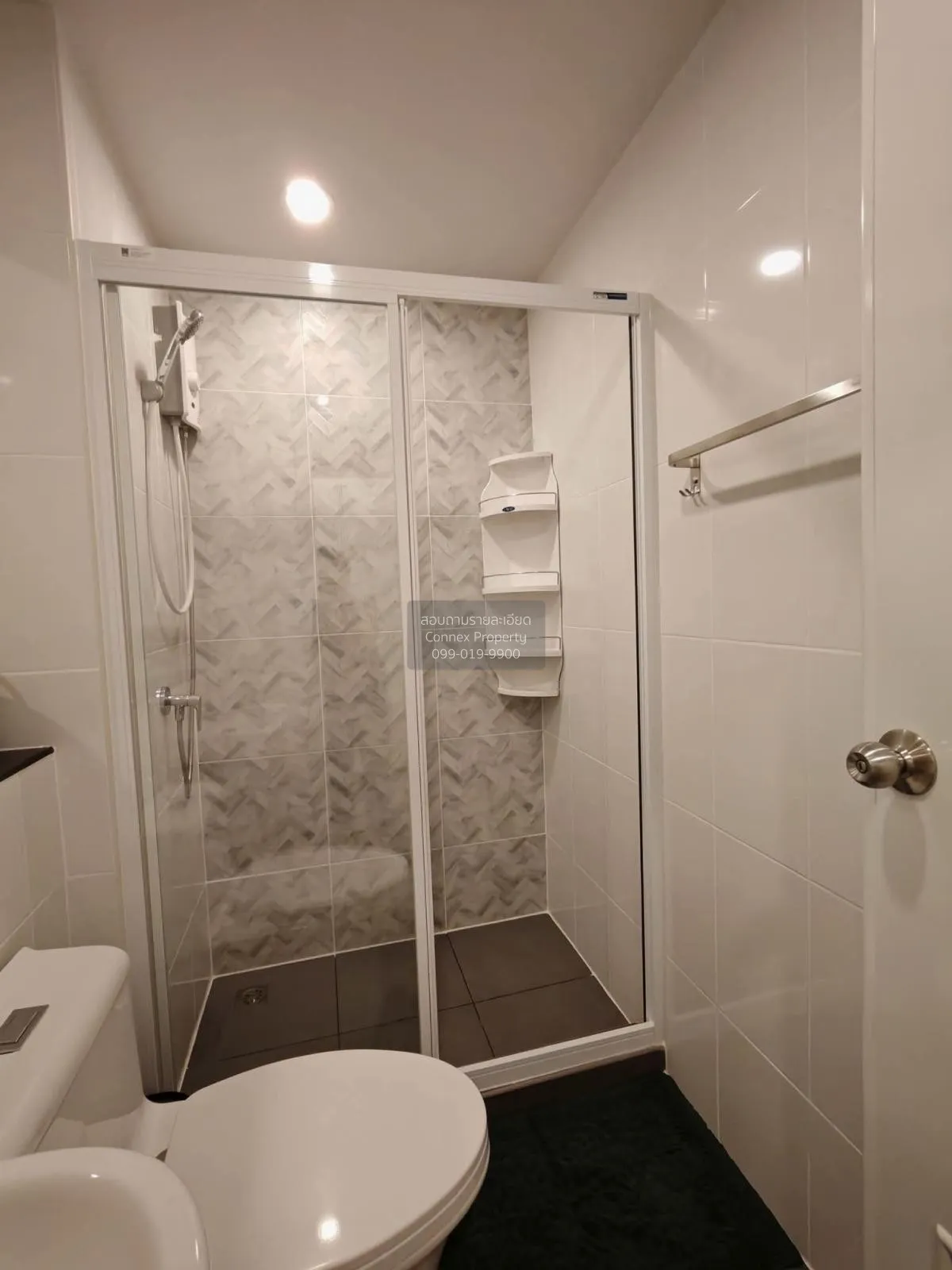 เช่าคอนโด  รีเจ้นท์ โฮม บางนา (โครงการใหม่) บางนา เขต บางนา กรุงเ