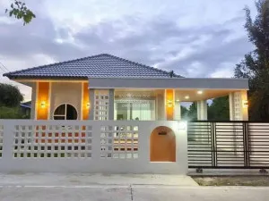 For Sale House , Be Rich Ban Bueng , corner unit , wide frontage , Nong Samsak , Ban Bueng , Chon Buri , CX-118414