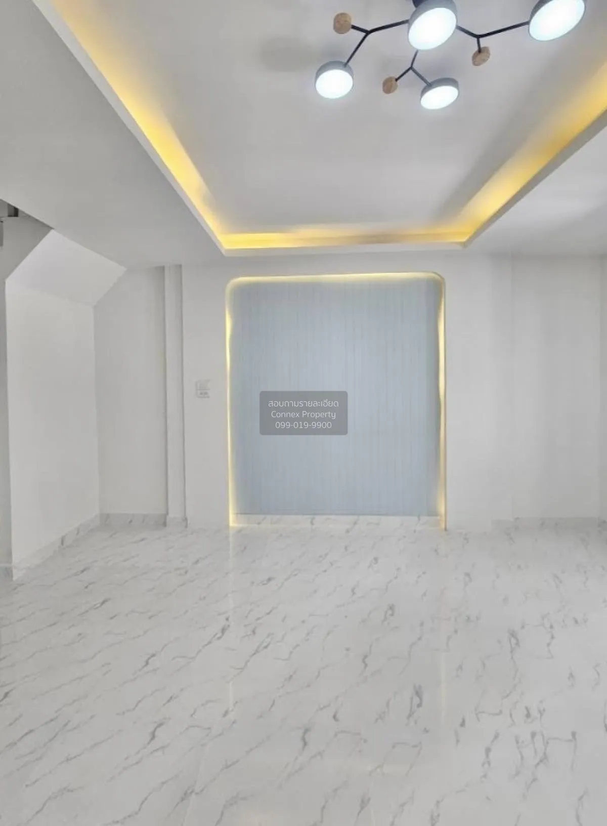 ขายทาวน์เฮ้าส์/ทาวน์โฮม  เค.ซี. คลัสเตอร์ รามอินทรา - ซาฟารี สามว 3