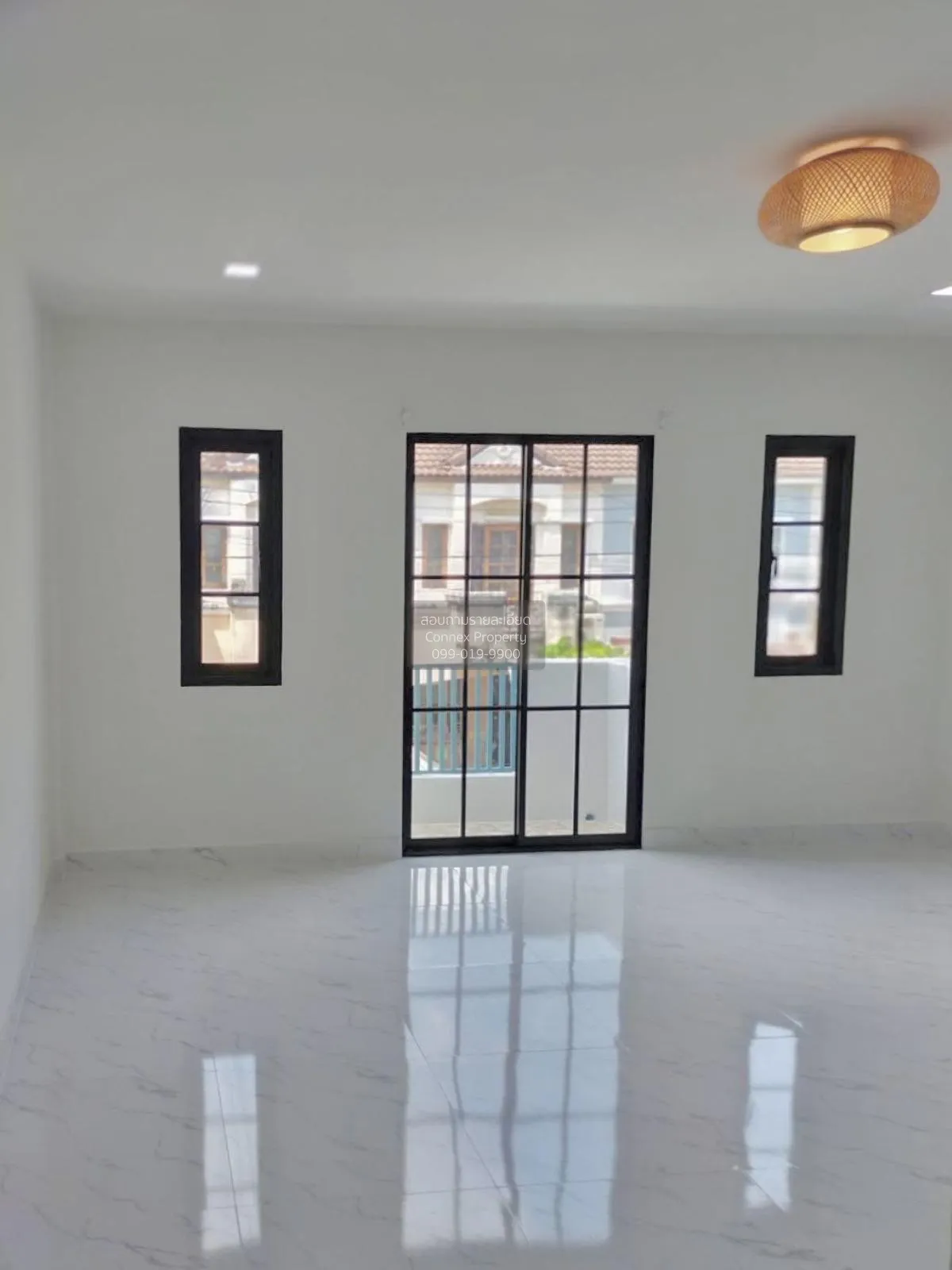 ขายทาวน์เฮ้าส์/ทาวน์โฮม  เค.ซี. คลัสเตอร์ รามอินทรา - ซาฟารี สามว