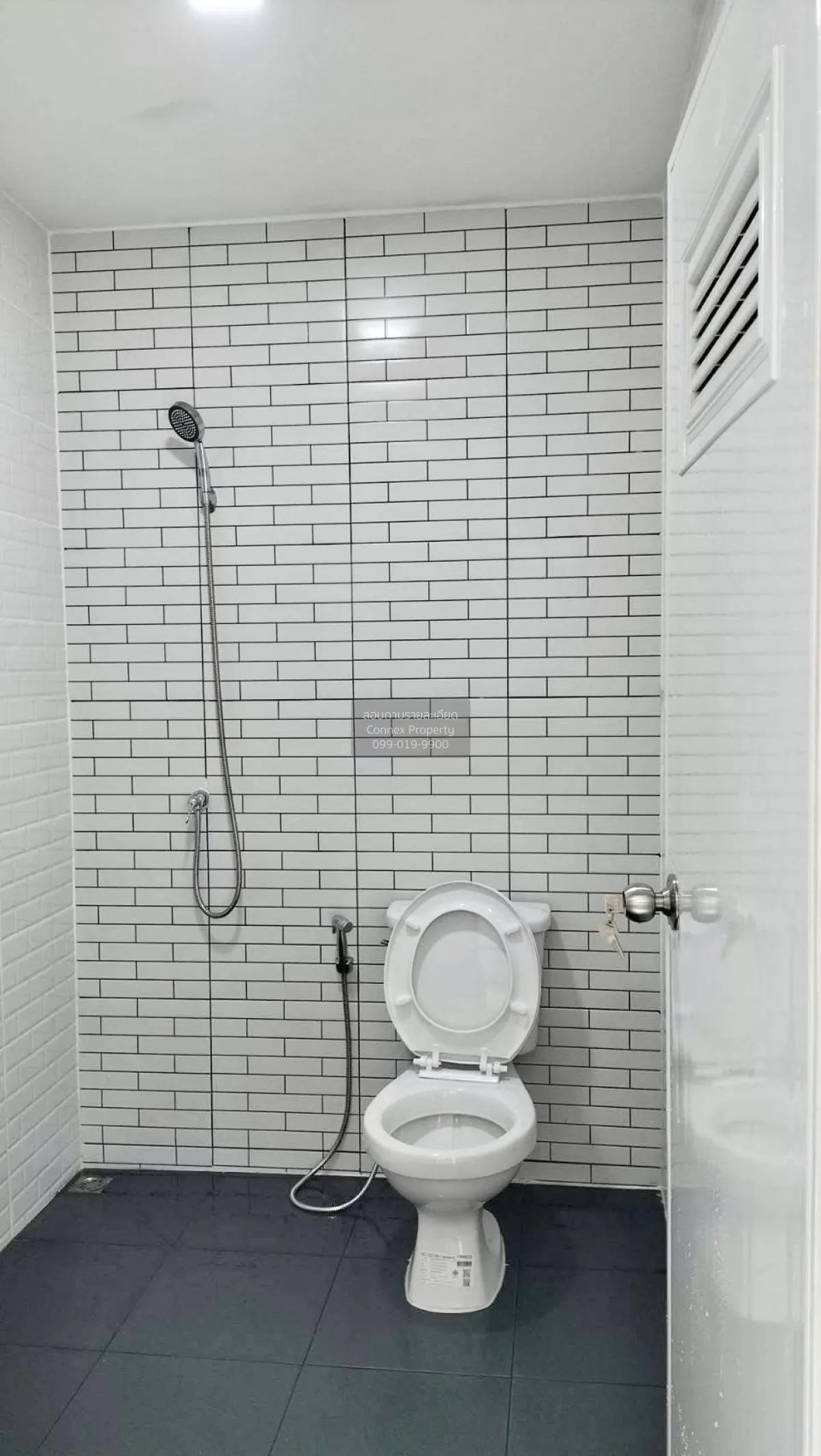 ขายทาวน์เฮ้าส์/ทาวน์โฮม  เค.ซี. คลัสเตอร์ รามอินทรา - ซาฟารี สามว