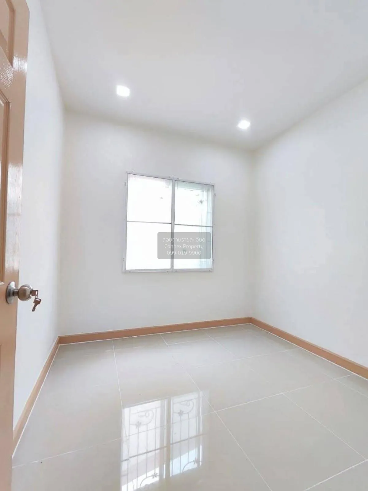 ขายทาวน์เฮ้าส์/ทาวน์โฮม  เดอะ มันนี่ พันธุวงษ์ หน้ากว้าง รีโนเวทใ