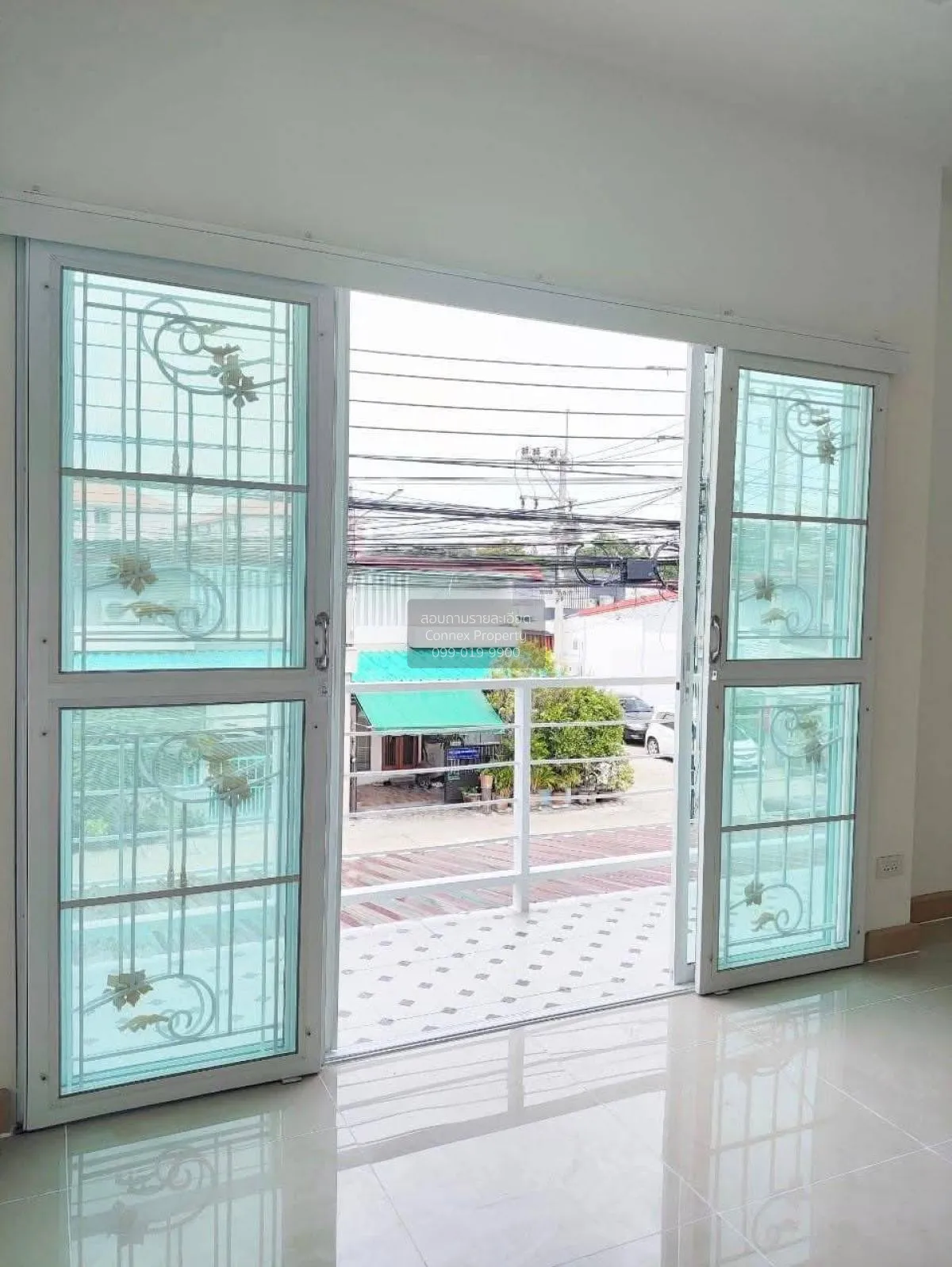 ขายทาวน์เฮ้าส์/ทาวน์โฮม  เดอะ มันนี่ พันธุวงษ์ หน้ากว้าง รีโนเวทใ