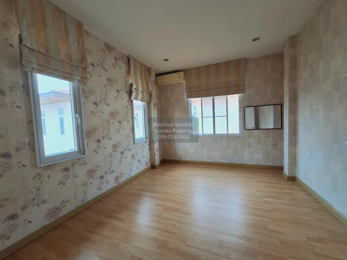 For Sale House , The Boulevard Sriracha , corner unit , Surasak ,