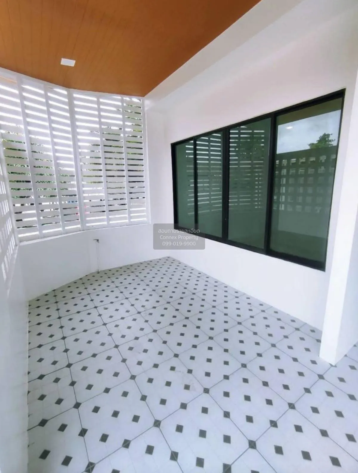 ขายทาวน์เฮ้าส์/ทาวน์โฮม  บ้านปวริศา ยกกระบัตร ห้องมุม หน้ากว้าง ร 4