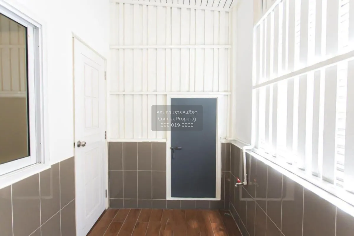 For Sale Townhouse/Townhome  , Friendship Village , newly renovat