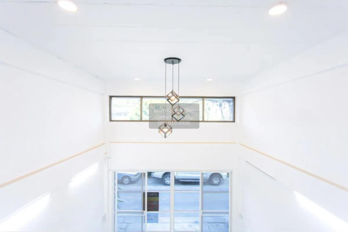 ขายอาคารพาณิชย์ 3 ชั้น 182 ตรม. กว้างมาก ๆ รีโนเวทใหม่ เขต บึงกุ่