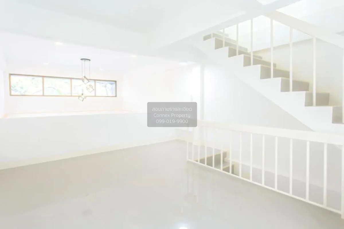 ขายอาคารพาณิชย์ 3 ชั้น 182 ตรม. กว้างมาก ๆ รีโนเวทใหม่ เขต บึงกุ่