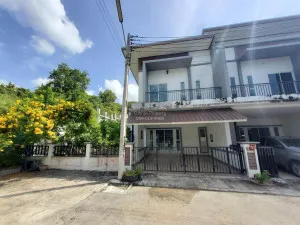 For Sale Townhouse/Townhome  ,  Chansamorn Hill, Bo Win-Amata City , Bo Win , Si Racha , Chon Buri , CX-118533
