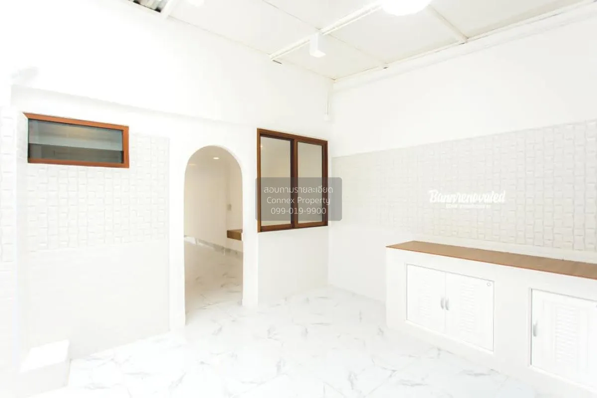 ขายทาวน์เฮ้าส์/ทาวน์โฮม  บ้านเฟรนชิฟ รีโนเวทใหม่ ลาดพร้าว เขต ลาด 2