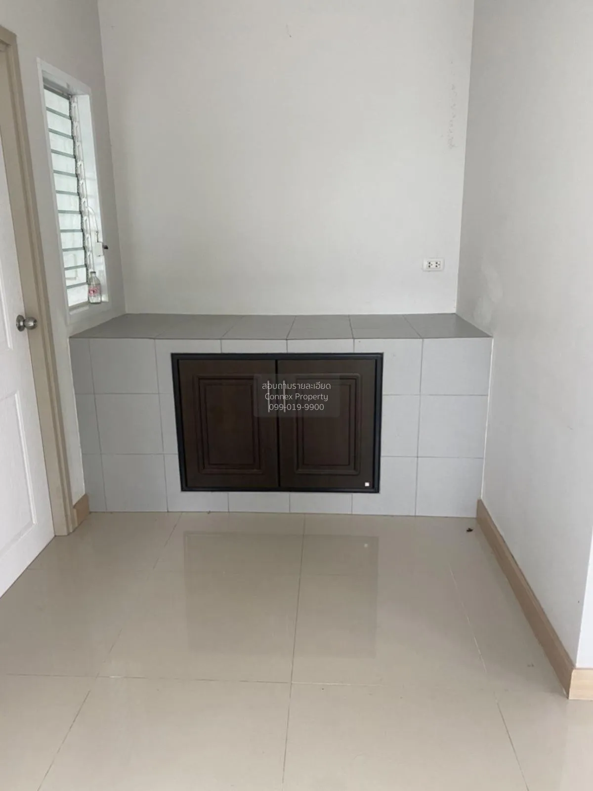 For Sale Townhouse/Townhome  , Priyawut 331 , Bo Win , Si Racha , 3