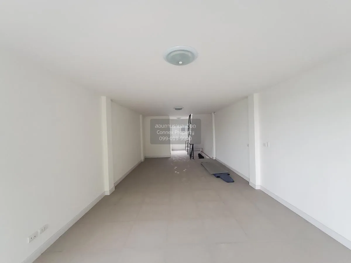 For Sale Commercial Building , The Living Sriracha , Surasak , Si 1